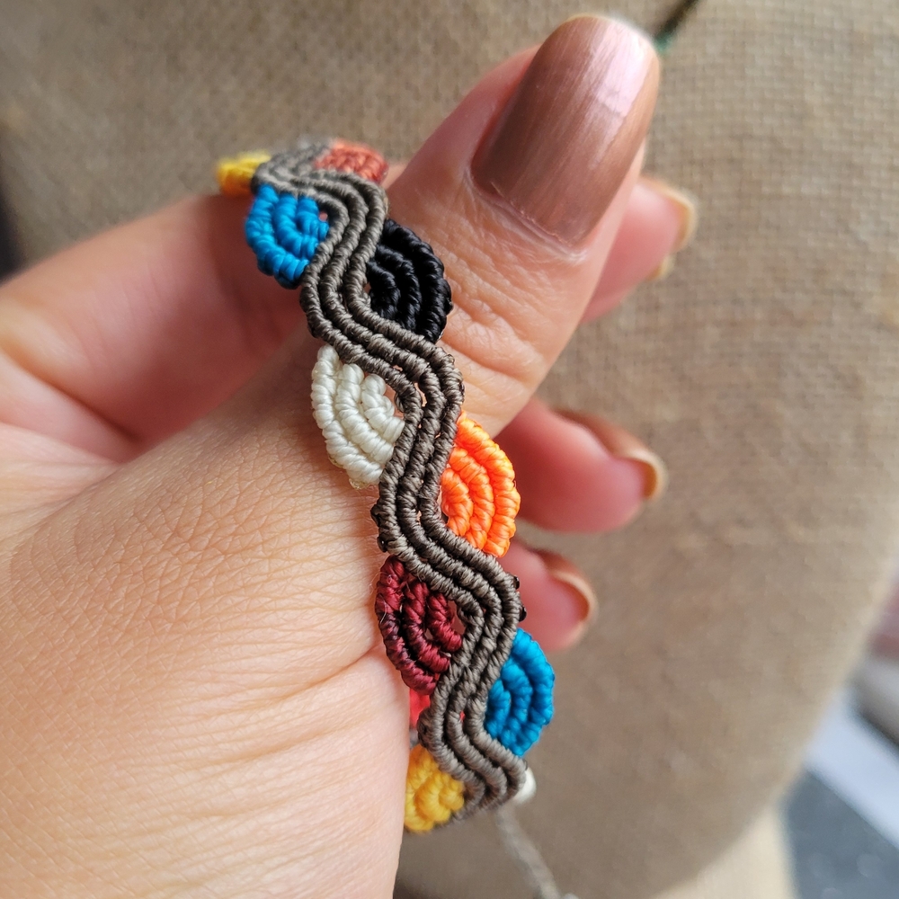 Earth Art Hand Crafted Artisan Multicolor Bracelet - Picture 5 of 6